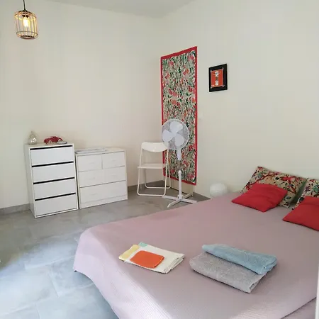 Séjour chez l'habitant Chambre chez l'habitant *